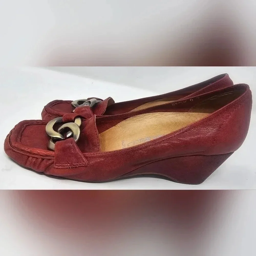 Jeffrey Campbell Ibiza Last Leather Slip On Wedge Size 6.5 Blood Orange